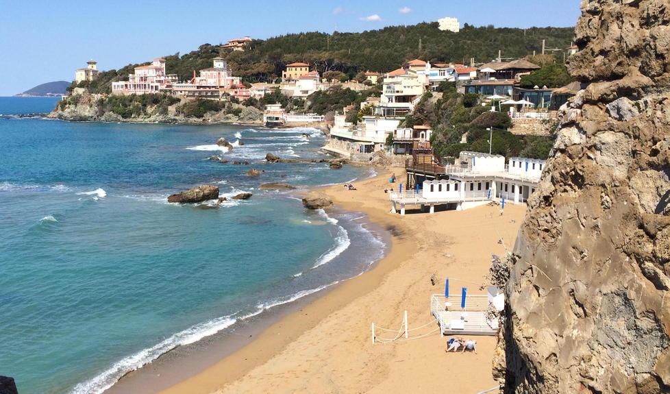Risparmi destinati a costa e strade 