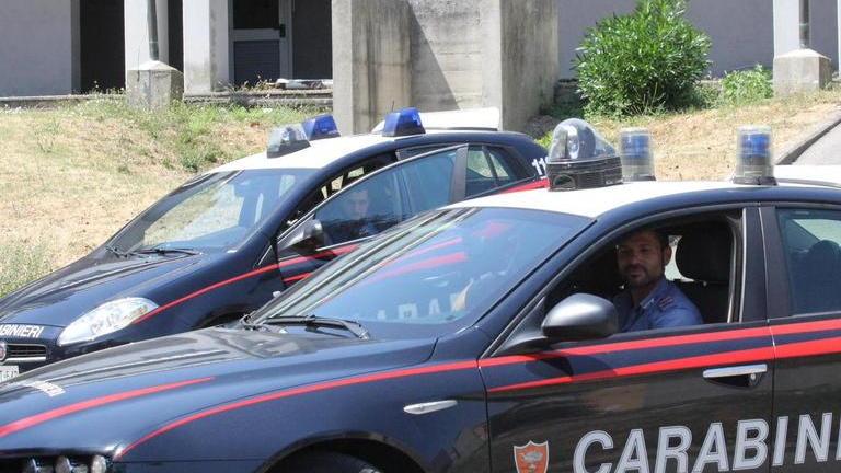 Prese a mazzate un’anziana Pena ridotta in appello