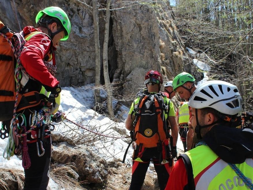 Il soccorso alpino si esercita in vetta 