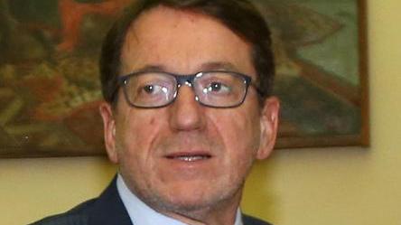 Muzzarelli fa le carte al Governo: «Con M5S si parli di programmi»