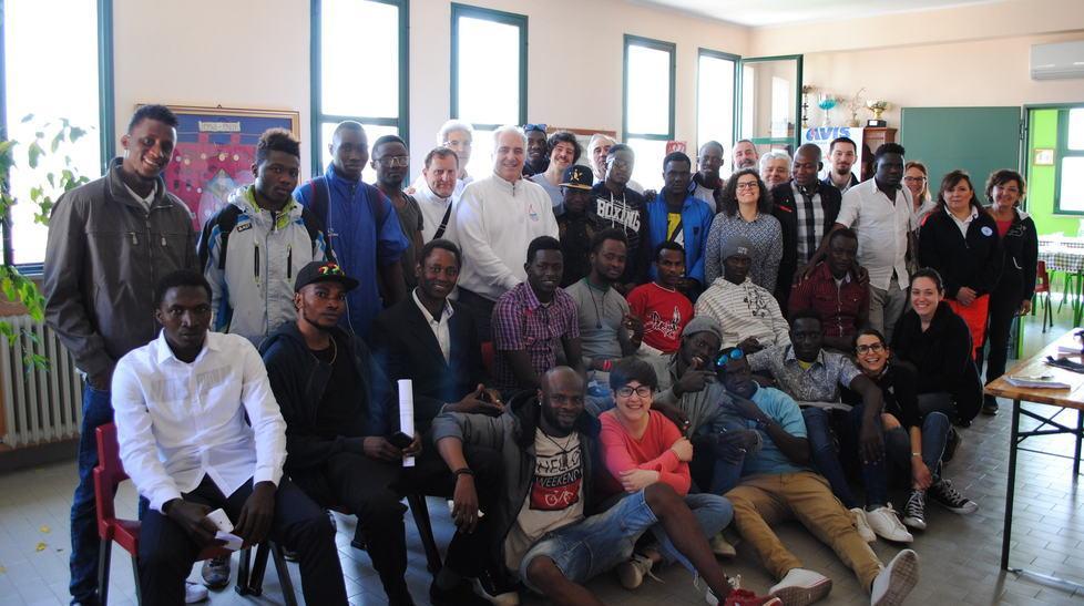 I richiedenti asilo in visita alla sede dell’Avis locale