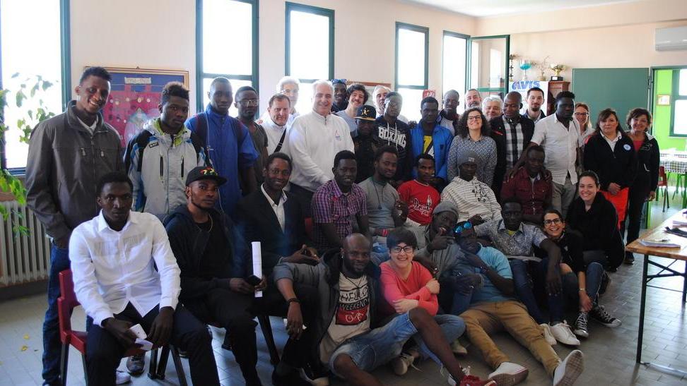 I richiedenti asilo in visita alla sede dell’Avis locale