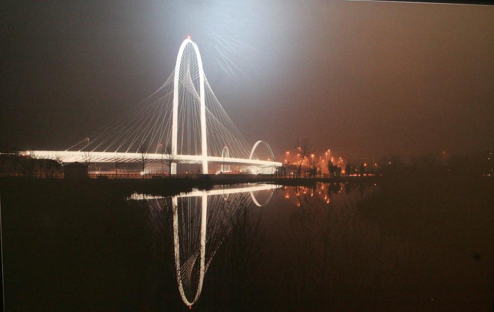 Sui ponti di Calatrava torna la luce 