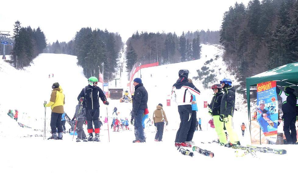 Impianti sciistici aperti il primo maggio in Val di Luce