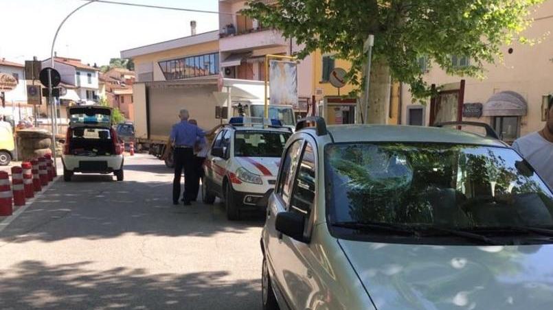 Investito da un’auto, grave anziano