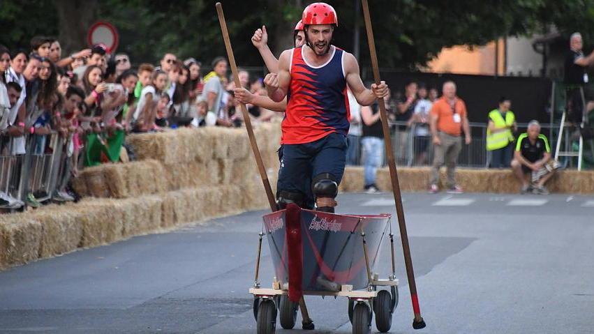 Palio dei barchini oggi la benedizione in vista della sfida