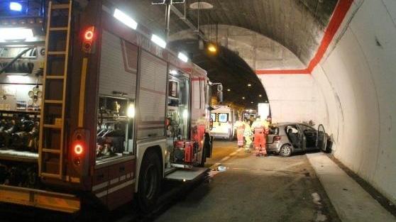 Trovato cadavere in auto sulla Variante Aurelia