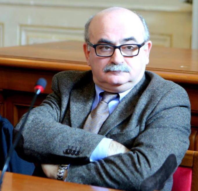Il segretario comunale Ascione verso Lucca