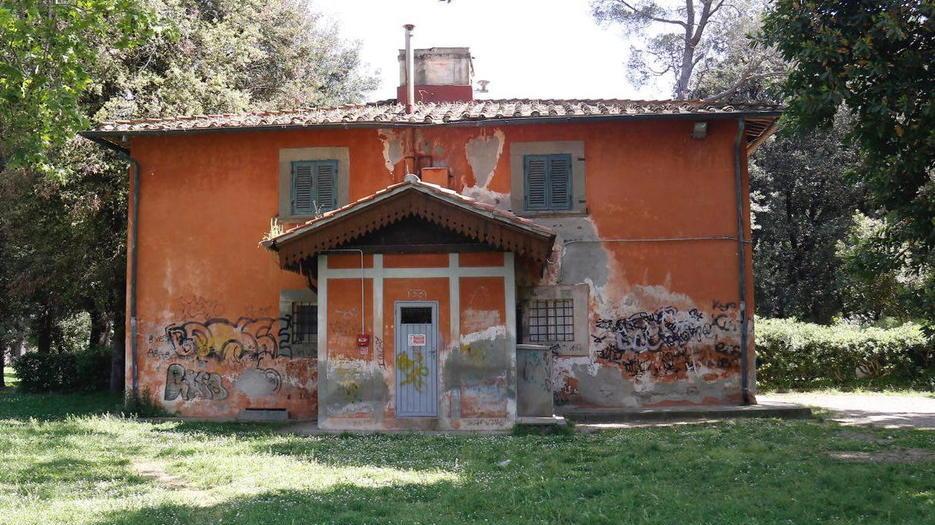 Villa Fabbricotti, le richieste: «Più cura del parco e un vigile a controllare»