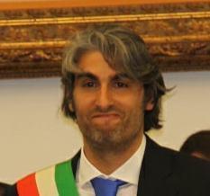 Cartuccia di fucile al sindaco di Monserrato