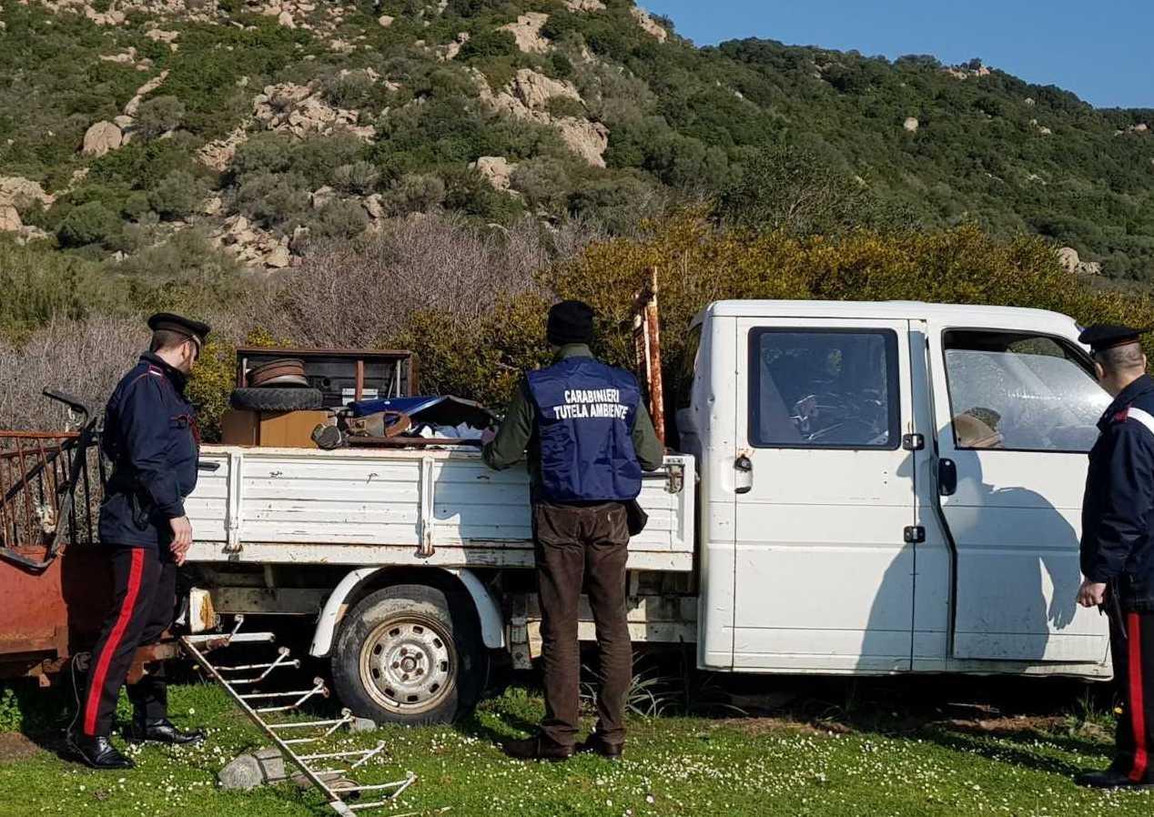 Discarica abusiva: tre sanzionati 