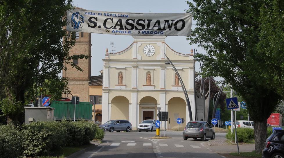 Il paese si è vestito a festa per la fiera di San Cassiano