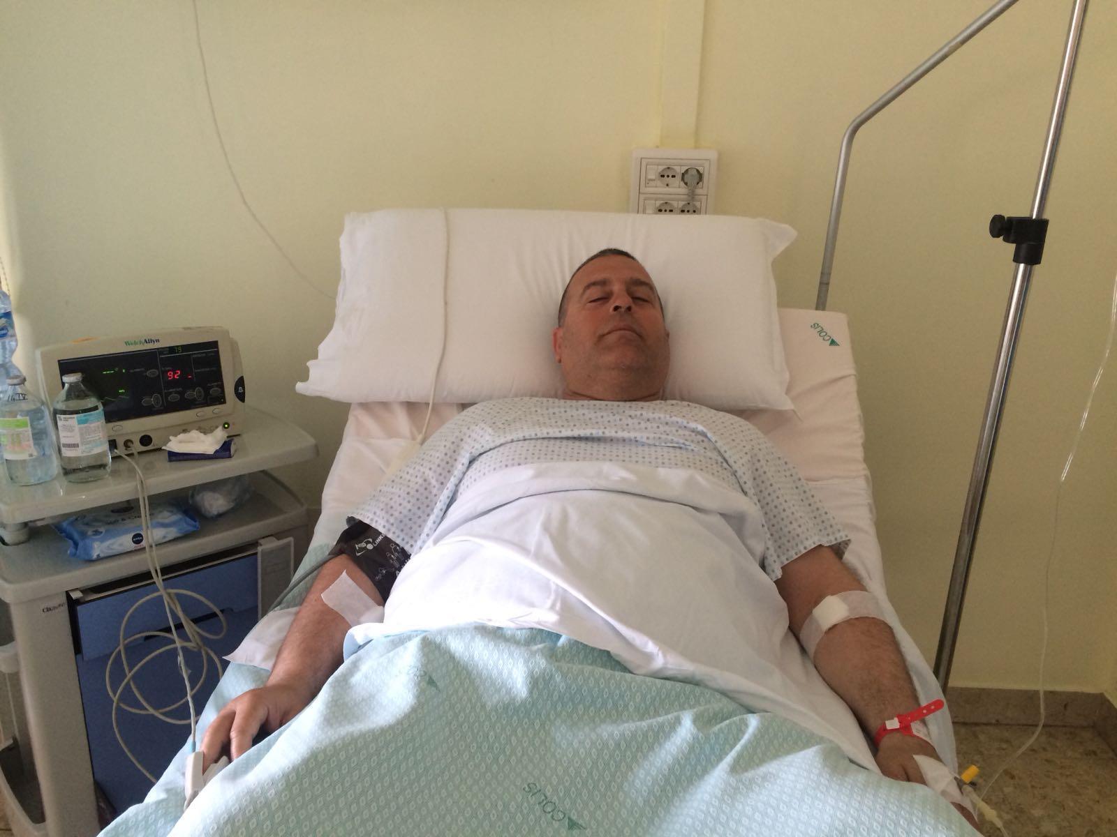 Roberto Frau nel suo letto all'ospedale Santissima Annunziata
