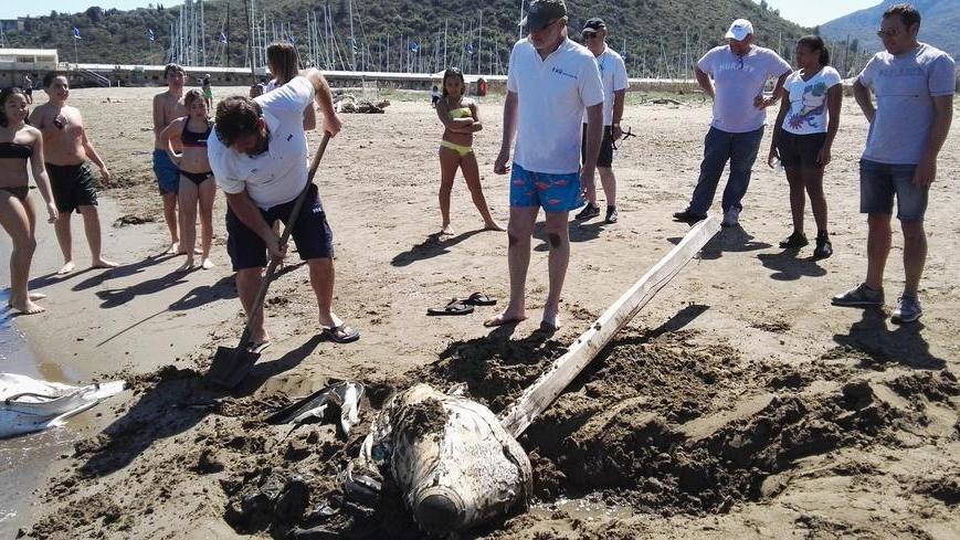 In Giannella la spiaggia non esiste più