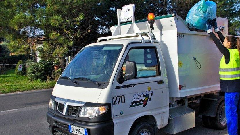Raccolta rifiuti e soldi: l’Ato sta con la Piana