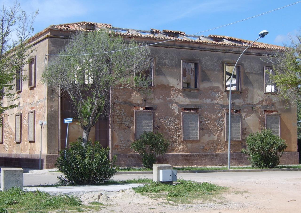 La rinascita di Fertilia: in vista i bandi per il riuso turistico degli edifici storici