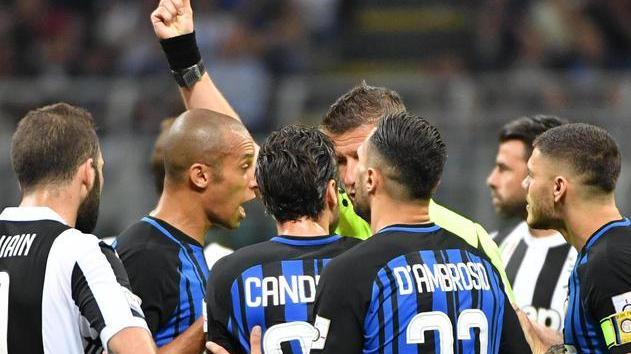 Juve, rimonta scudetto fra le polemiche