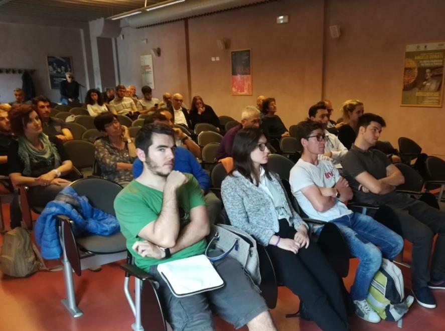 Modena: Mdp-Leu, stoccata dei giovani a Muzzarelli 