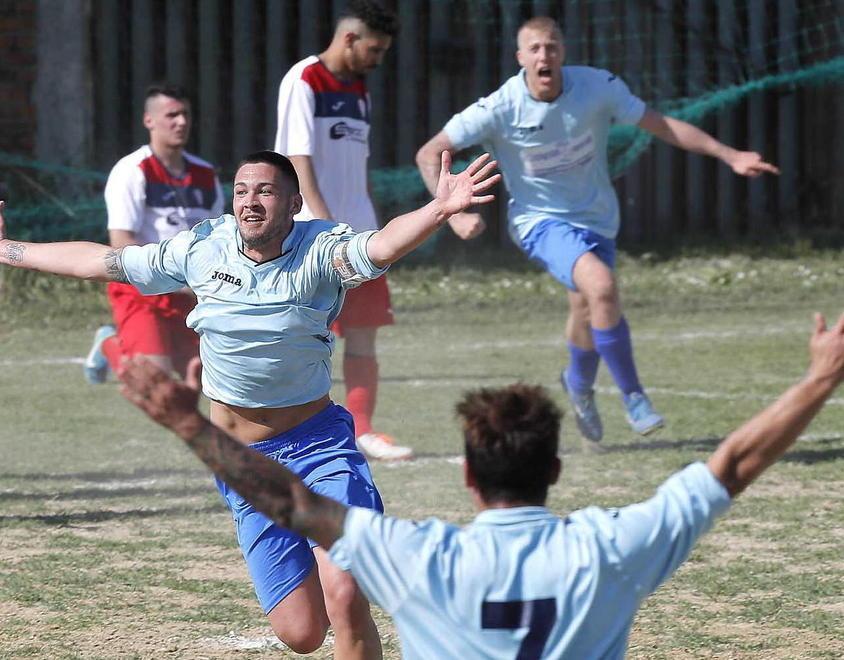 Sei anni di storia: il calcio non è arrivato per primo 