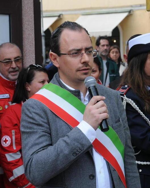 Una via ad Almirante Scintille tra Benini e FdI