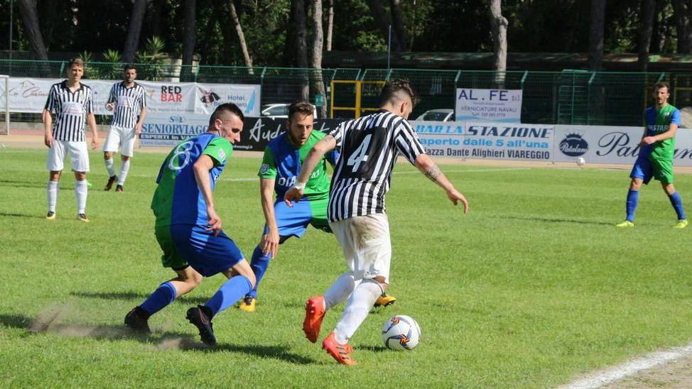 Rodriguez gela Viareggio: il finale in salita