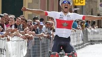 Il marocchino Abderrahim vince in allungo a Cinigiano