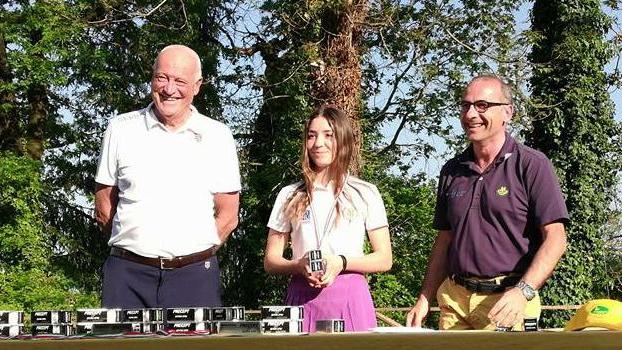 Una pioggia di medaglie per la squadra del Country Club