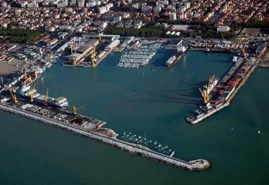 Porto spa: partono i 35 licenziamenti 