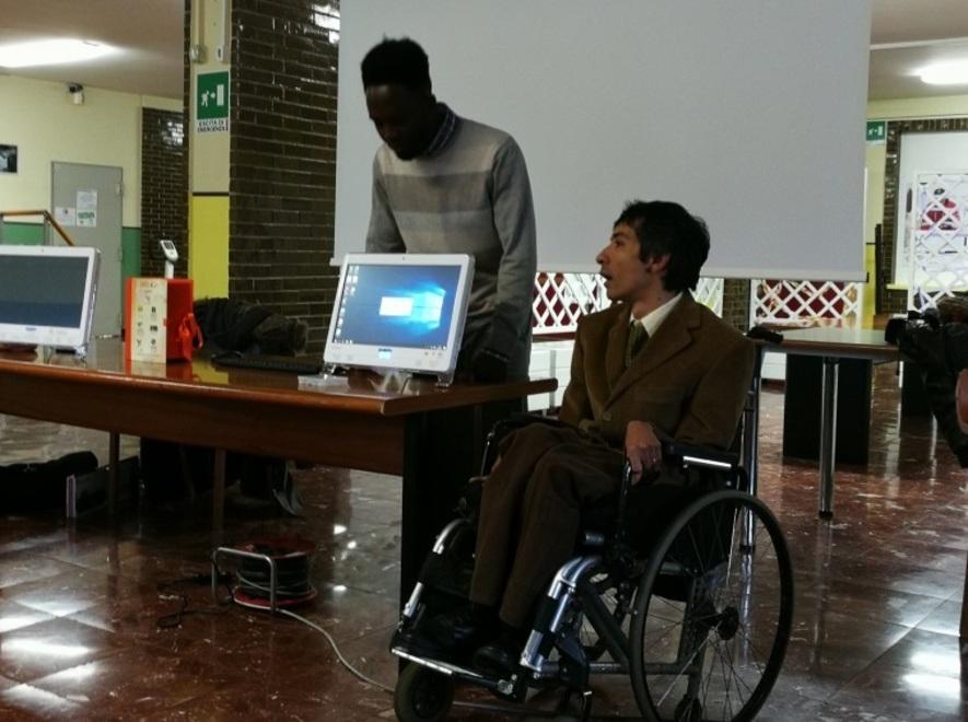 Un computer pensato per chi è invalido 