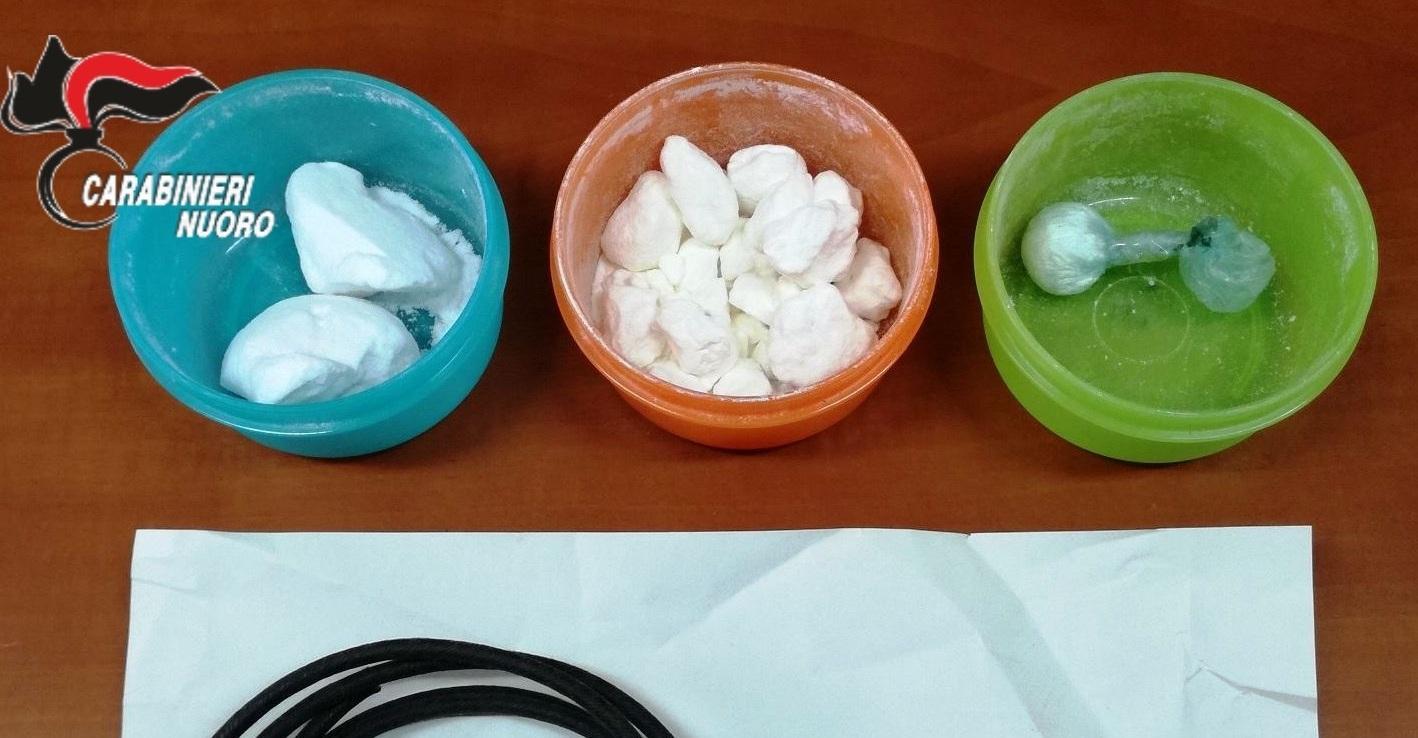 Coca in casa, il gip di Lanusei scarcera il commerciante 