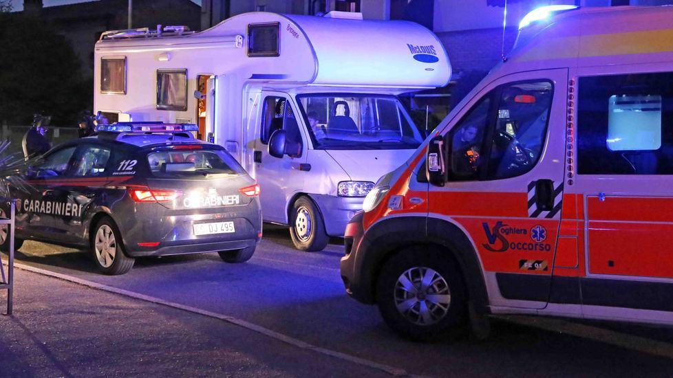 Lite per un furto, poi le botte davanti a un’auto dei carabinieri