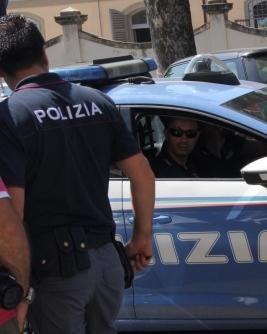 Due ladri d’auto fermati dopo un inseguimento