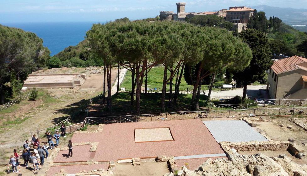 Costa degli Etruschi nella nuova guida del Touring club
