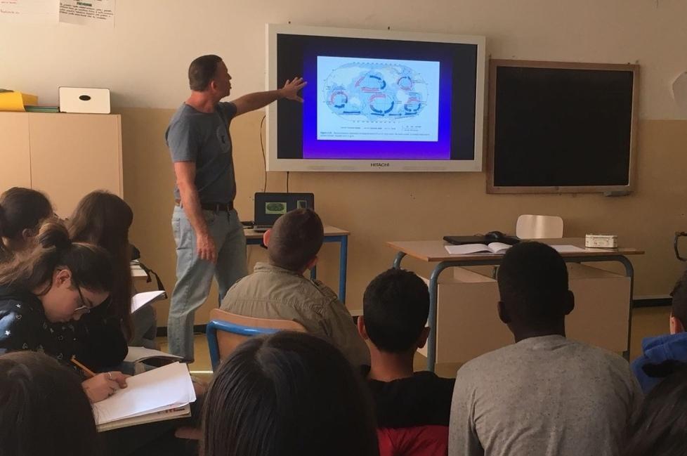 All’Istituto Borsi il mare entra in classe 