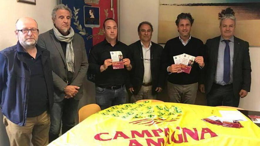 Gazebo in piazza Iotti con Campagna Amica