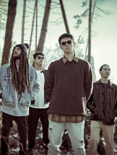 I giovanissimi “District Line” stasera sul palco dello Stones