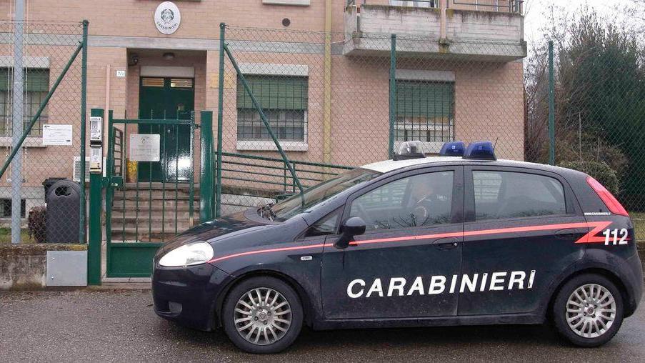 Trovata col telefonino rubato Denunciata una casalinga