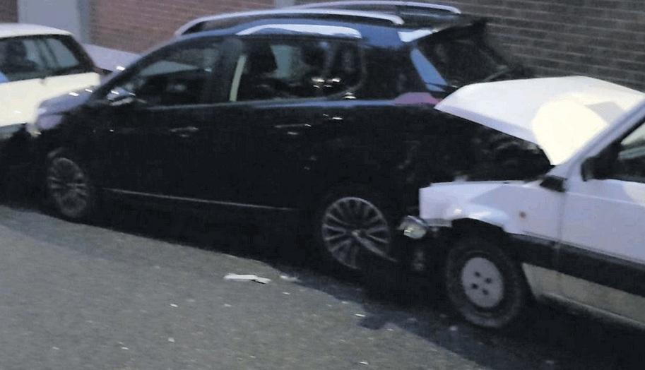Tre delle auto coinvolte nell'incidente di via Marghinotti