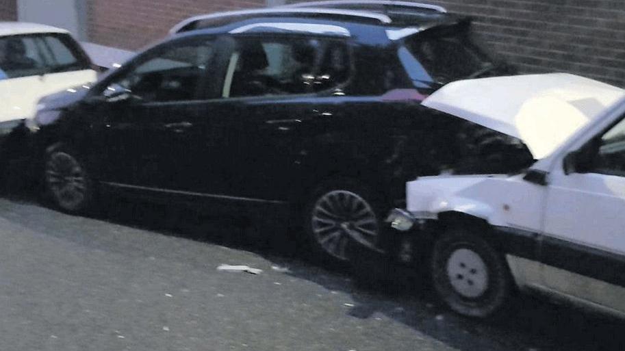 Tre delle auto coinvolte nell'incidente di via Marghinotti