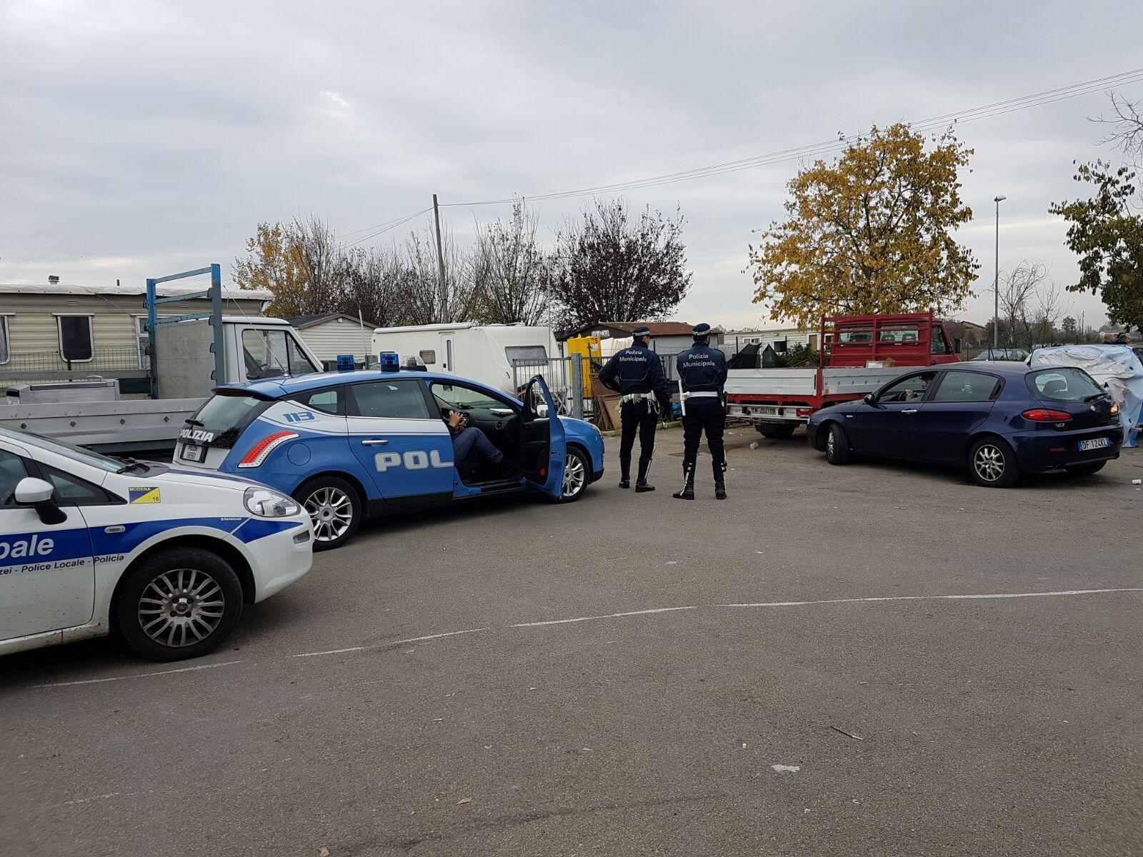  Modena, nomadi, stop a due microaree 