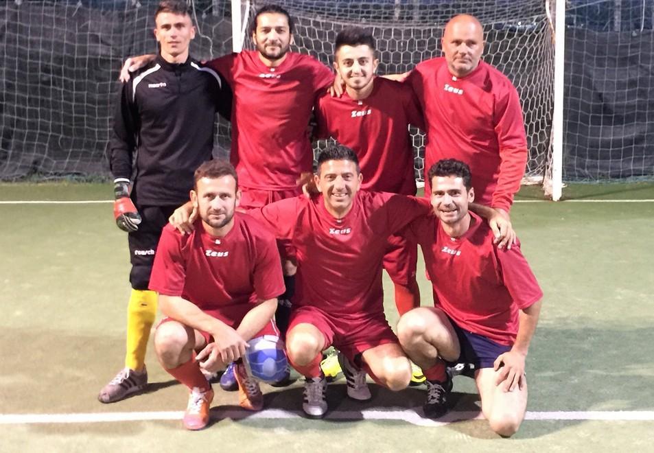 Quarta vittoria consecutiva per il Milan, Napoli ko 