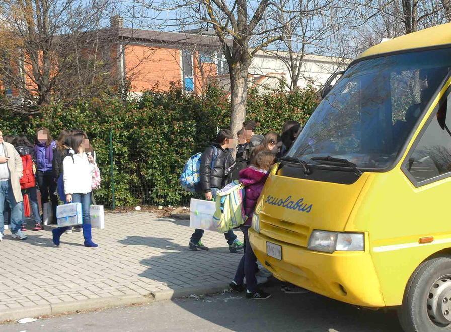 Sorveglianza a scuola, un bando 