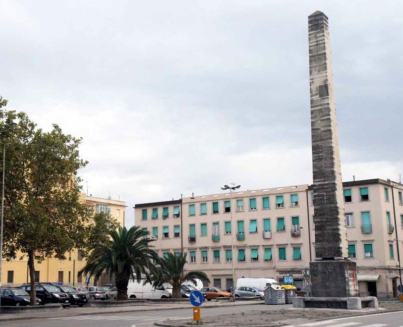 Badante picchia e deruba anziana: trovato e arrestato 