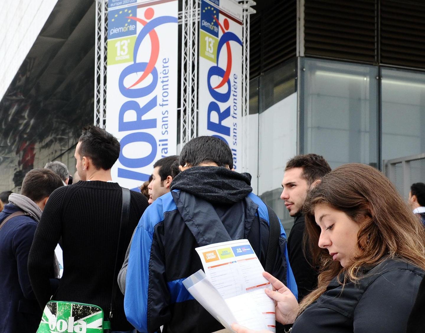 Lavoro in Sardegna, ecco chi ha pagato il conto più salato della crisi 