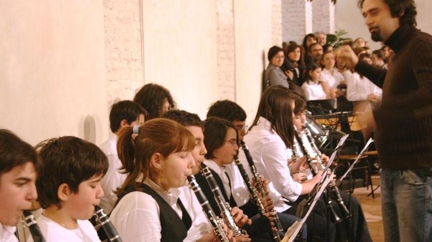 I ragazzi vogliono la musica Il Comune nega il trasporto