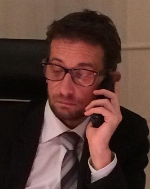 Le dà un pugno allo stomaco dopo la rapina: condannato