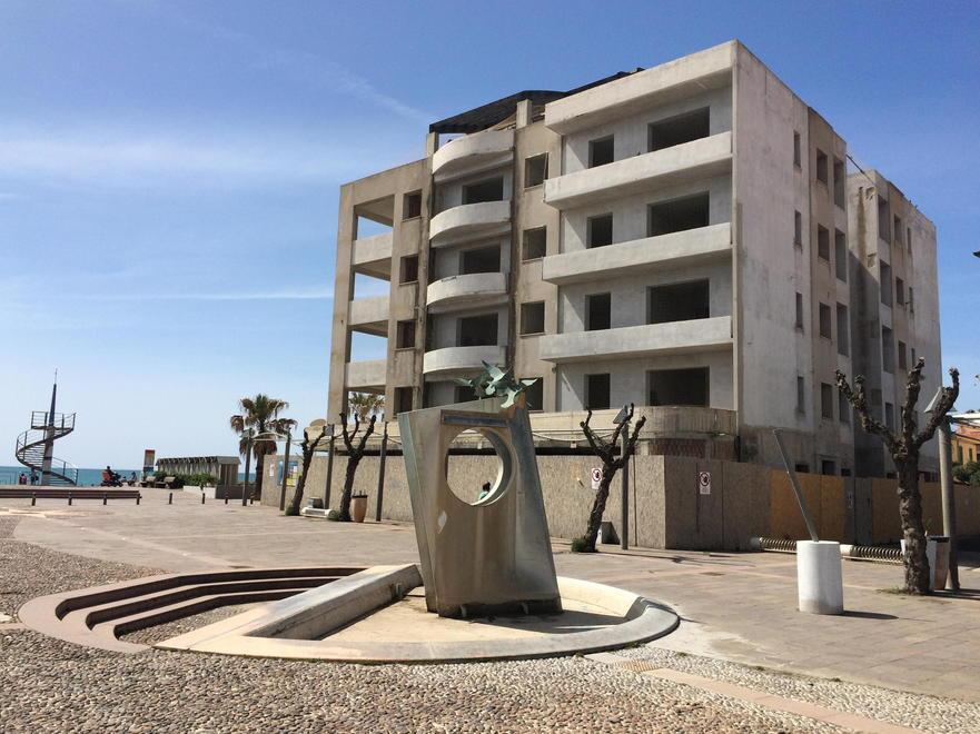 Ex Lido, il cantiere è in scacco manca un foglio del tribunale