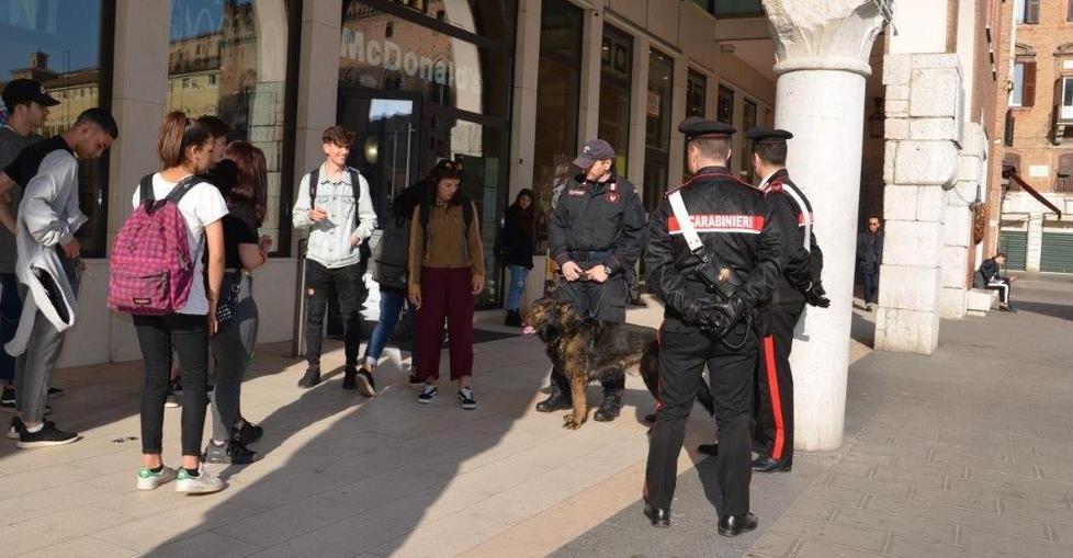 La madre ha raccolto l’appello lanciato dall’Arma 