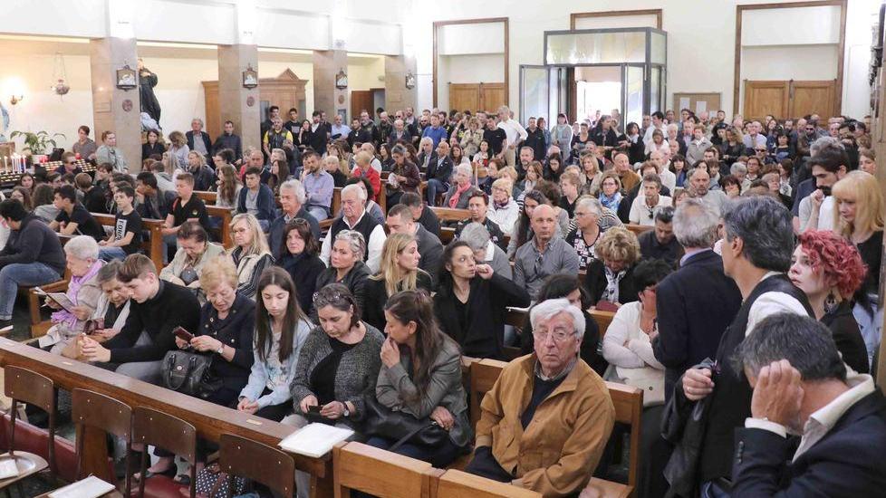 «Ciao grandissimo Claudio il tuo sorriso ci mancherà»