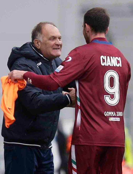 Una Reggiana incerottata a Teramo senza difensori 